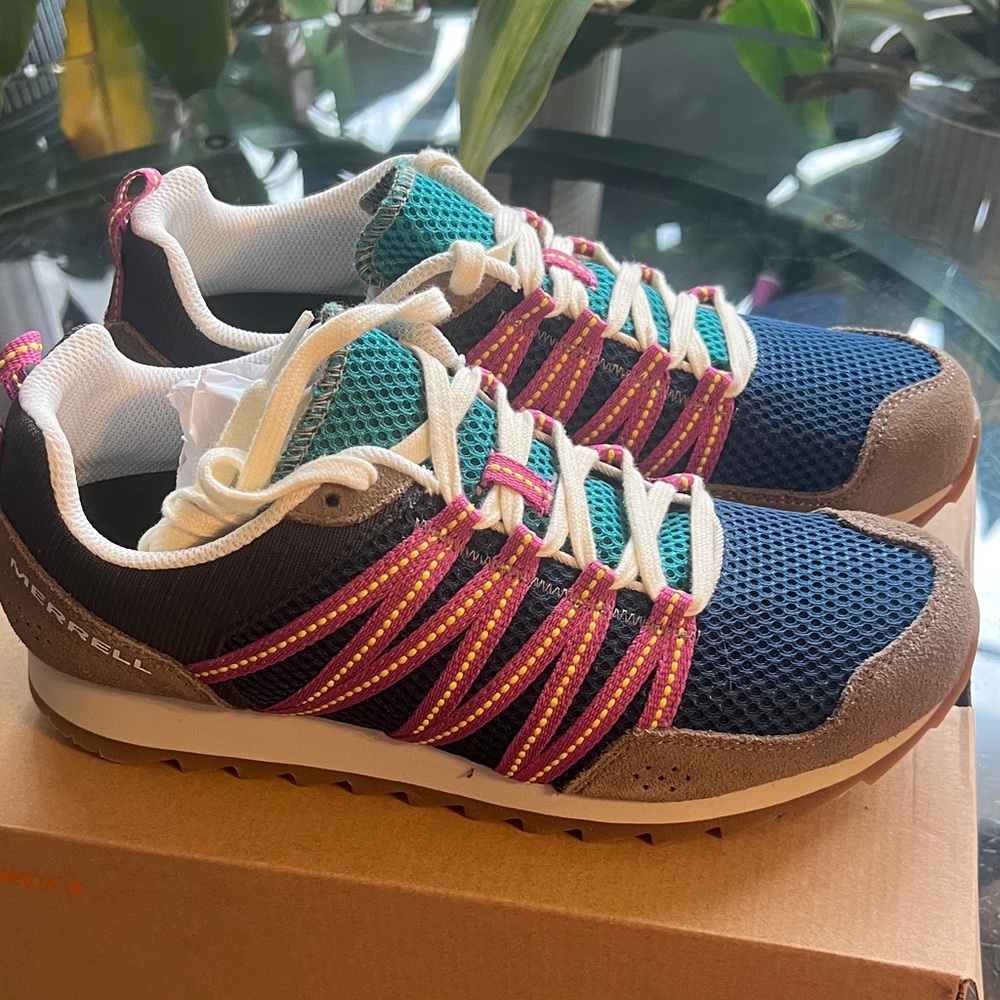 Merrell Women'sAlpine Sneaker Sport  Blue and Pink Sneakers